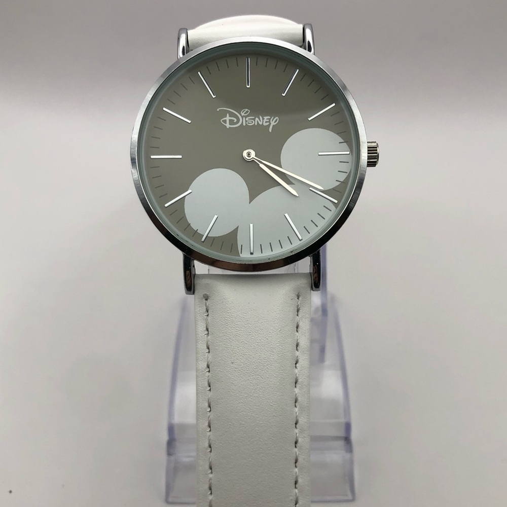 Mickey Mouse Women’s Watch White Band (New Battery) Authentic Original Disney
